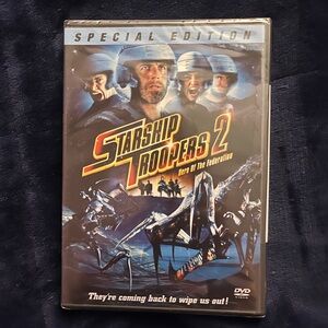 Star troopers two DVD